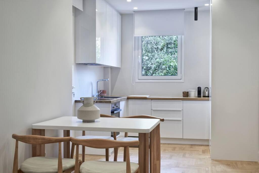 Apartamento Sleeping With The Ancient Gods In Koukaki Atenas Exterior foto